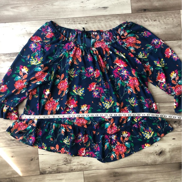 New Directions Curvy 3X Blue Off the Shoulder Floral Blouse - Picture 7 of 8